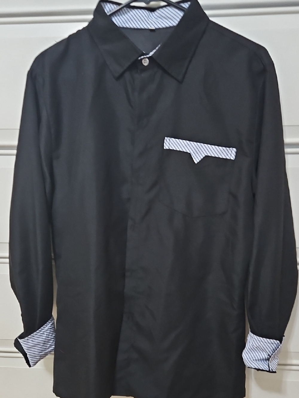 SHEIN Black Long Sleeve Dress Shirt with Striped Trim